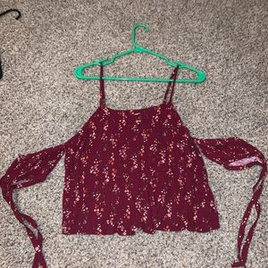 Target Tie-Up Sleeves Crop Top